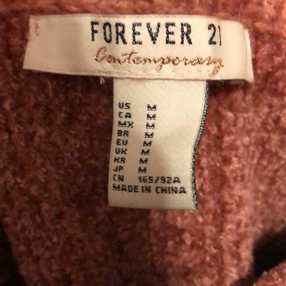 Cozy off-the shoulder sweater - Picture 3 of 3